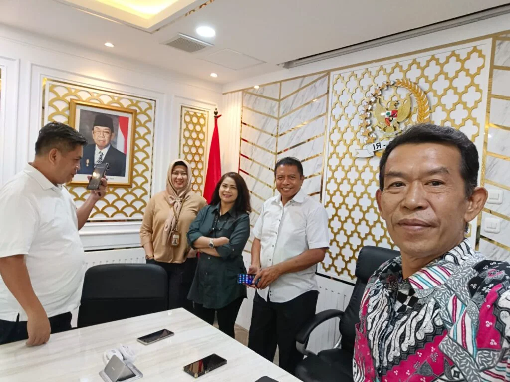 Denpasar TV ke Fraksi PKB DPR RI